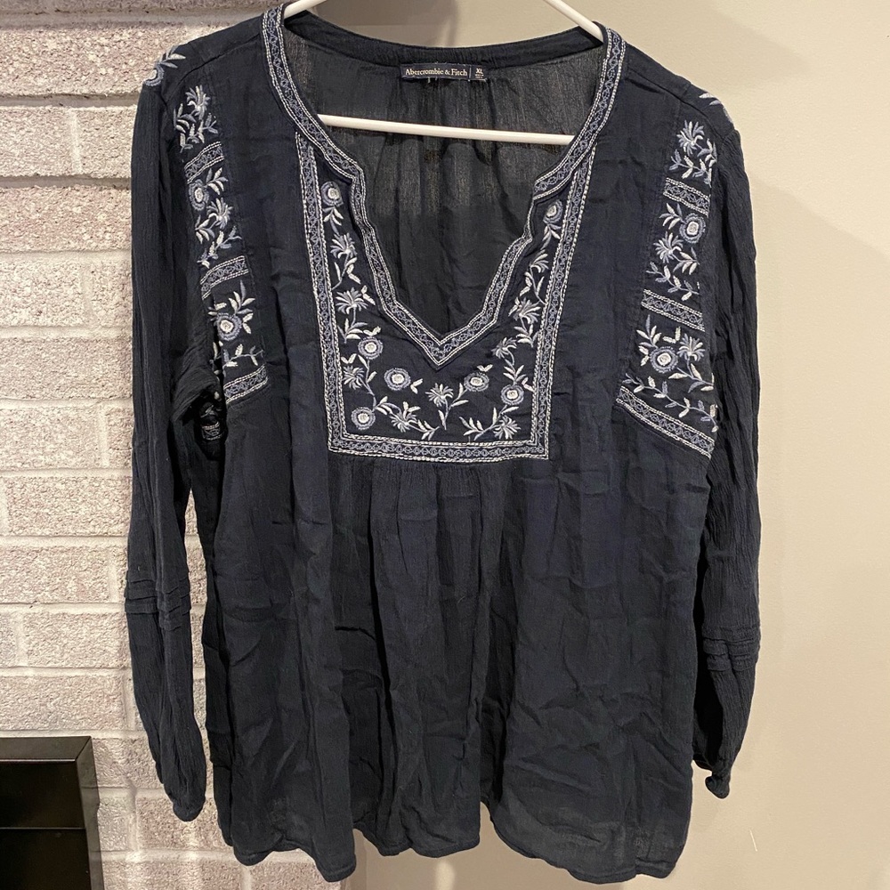 Abercrombie Peasant Top XL